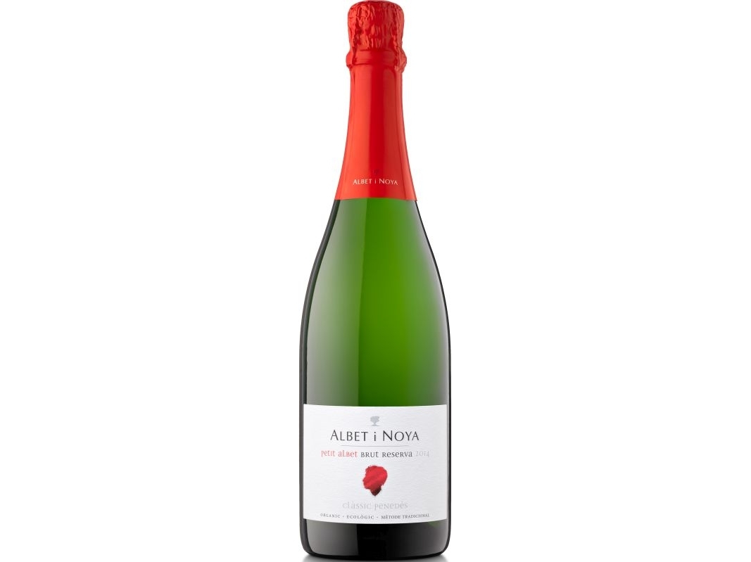 Сухое вино брют. Игристое вино Mont Marcal, Cava Brut reserva 0,75 л. Игристое вино Jaume Serra Cava Castell Llord, 0.75л. Игристое вино Lis neris dom Jurosa Brut Blanc de Blanc 0.75 л. Игристое вино Sire de Beaupre Brut 0,75 л.