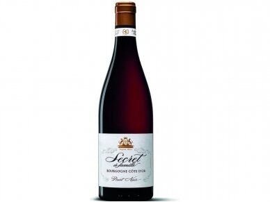 Vynas Albert Bichot Bourgogne Pinot Noir Cote D'or Secret De Famille A.O.C. 0,75 l